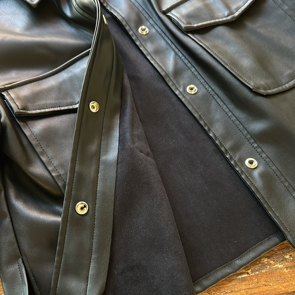 Vigoss vegan leather jacket quarter sleeve size small - Picture 3 of 5